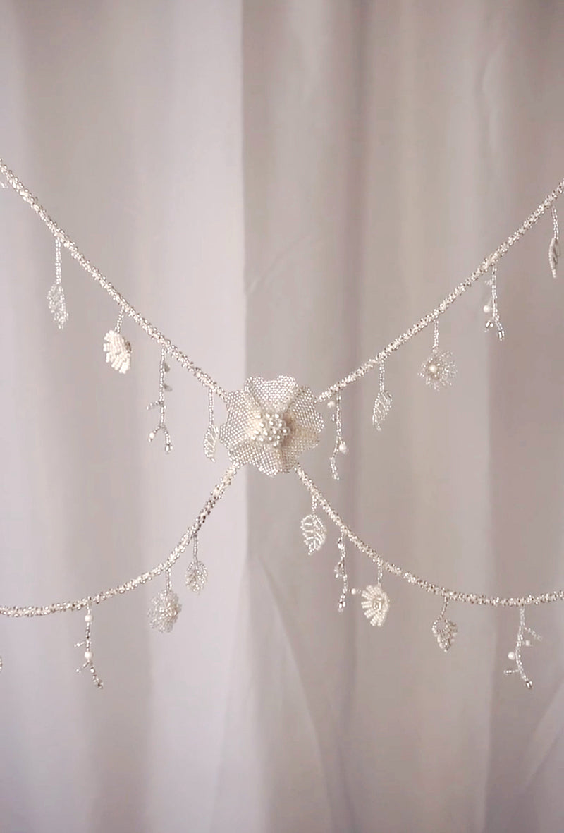 Spiritual Hortensia Wedding Lasso